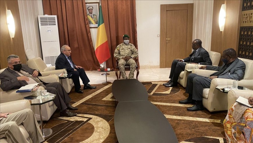 Crise au Mali : La convocation de l’ambassadeur d’Algérie à Bamako révèle des tensions croissantes