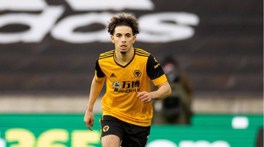 L’Absence de Rayan Ait Nouri Coûte Cher à Wolverhampton : Les Regrets de Gary O’Neil