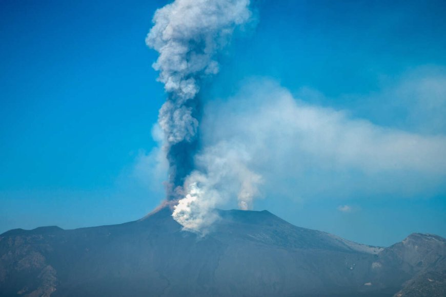 Éruption de l’Etna : Aucun Impact sur les Vols entre l’Algérie et l’Europe