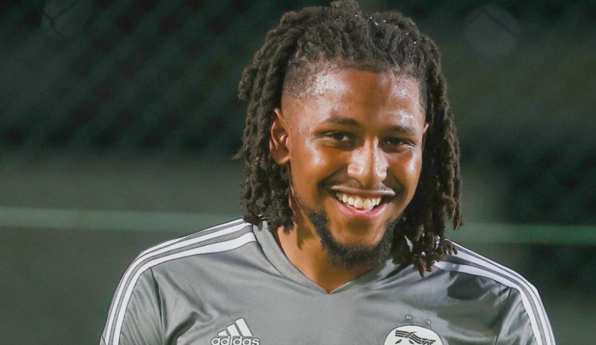 Yasser Larouci invite une star de la Premier League à rejoindre l’équipe nationale algérienne