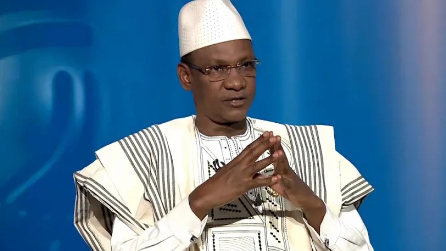 Le Premier ministre malien  accuse la France de collusion avec les terroristes au Mali