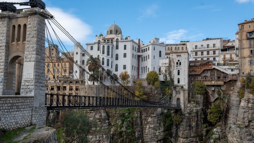 Touriste française en Algérie, voici ma ville préférée