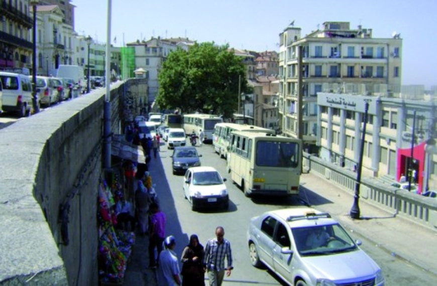 Anarchie à l’avenue Kitouni Abdelmalek à Constantine : Les autorités appelées à agir avec fermeté