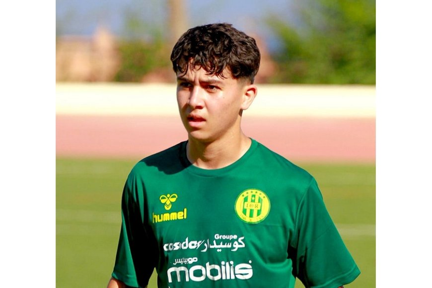 Akhrib titulaire avec la sélection des U-20