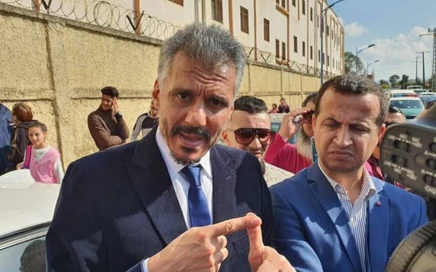 Rachid Nekkaz et son avocat Abdelkader Chohra placés sous mandat de dépôt