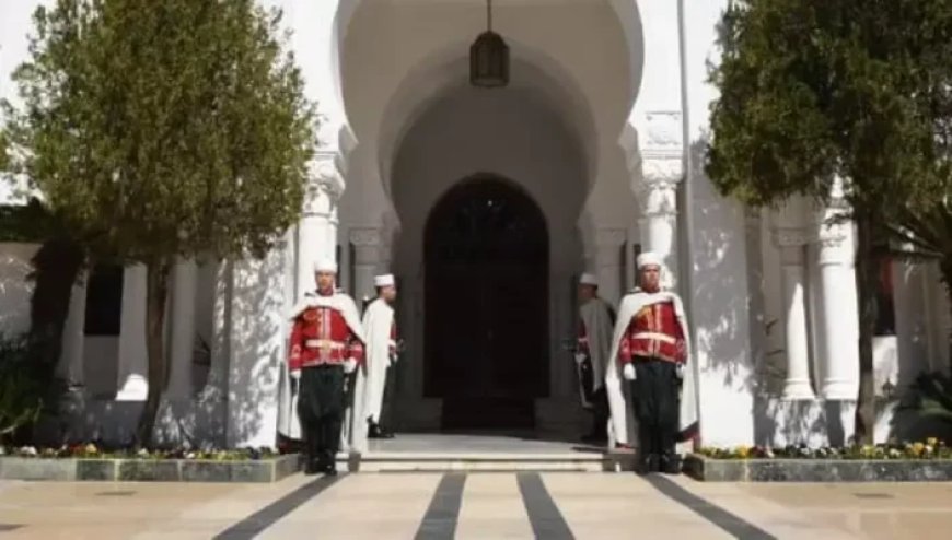 Tebboune limoge le conseiller chargé de la Direction générale du protocole