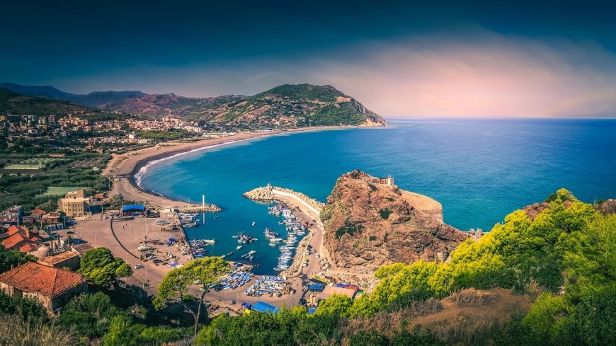 Voyage en Algérie : les plages « gratuites » coûteront plus cher cet été