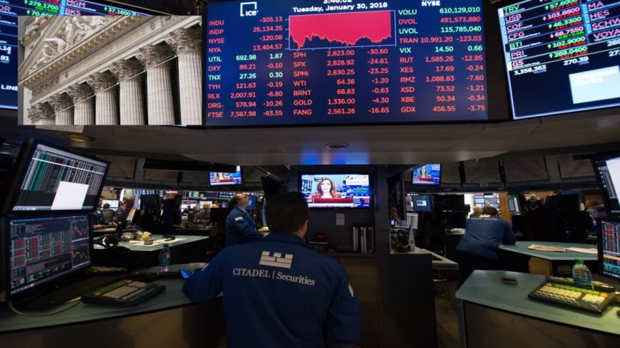 Bourses: Wall Street en ordre dispersé, les valeurs de l’IA dans le rouge