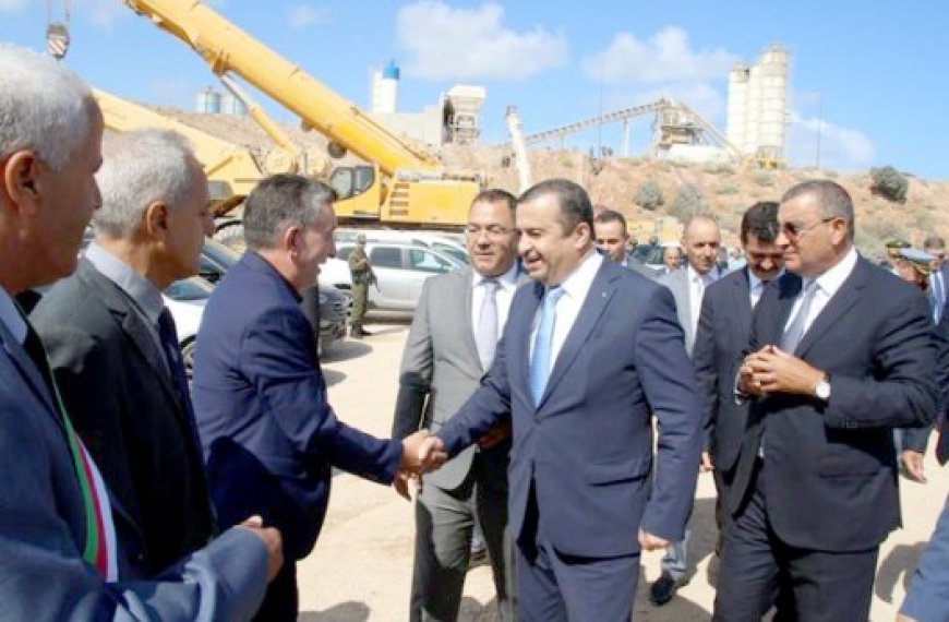 Annaba : Arkab inaugure l’unité d’extraction et de traitement de feldspath