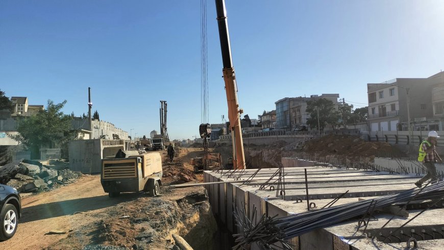 Travaux publics : Rekhroukh inspecte à Alger plusieurs projets relevant de son secteur