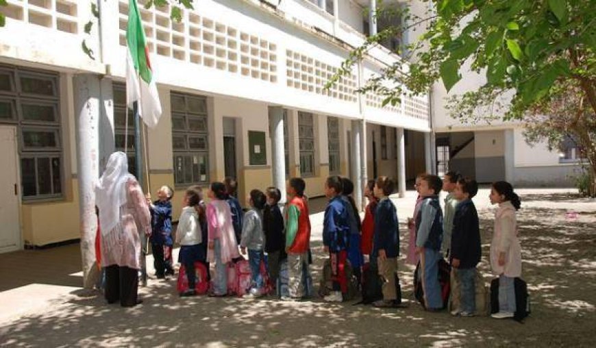 L’Algérie Met Fin à l’Enseignement des Programmes Scolaires Français dans les Écoles Privées : Répercussions Majeures sur l’Éducation et les Relations Franco-Algériennes