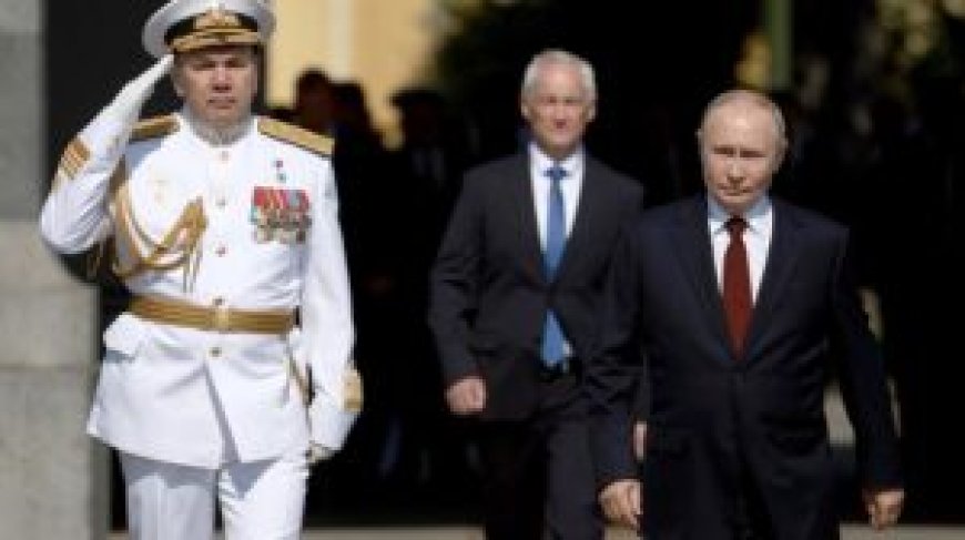 Vladimir Poutine remercie l’Algérie lors de la Journée de la marine russe