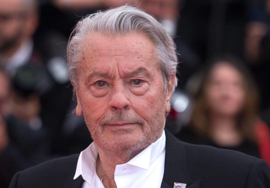 Mort d’Alain Delon: Un géant du cinéma s’éteint