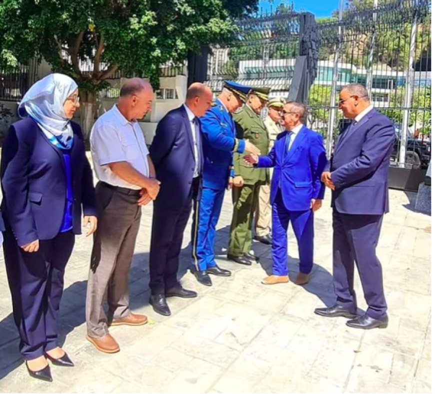 Le patron des Douanes inspecte le port d’Annaba : Une visite qui n’est pas passée inaperçue !