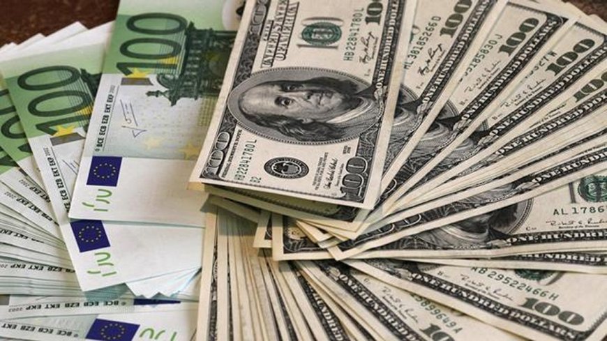 Monnaies: Le dollar se stabilise face à l’euro et à la livre