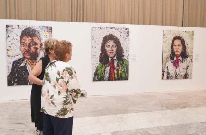 Palais de la Culture Moufdi Zakaria (Alger) Vernissage de l’exposition  «Les Résistants»  de Mustapha Boutadjine