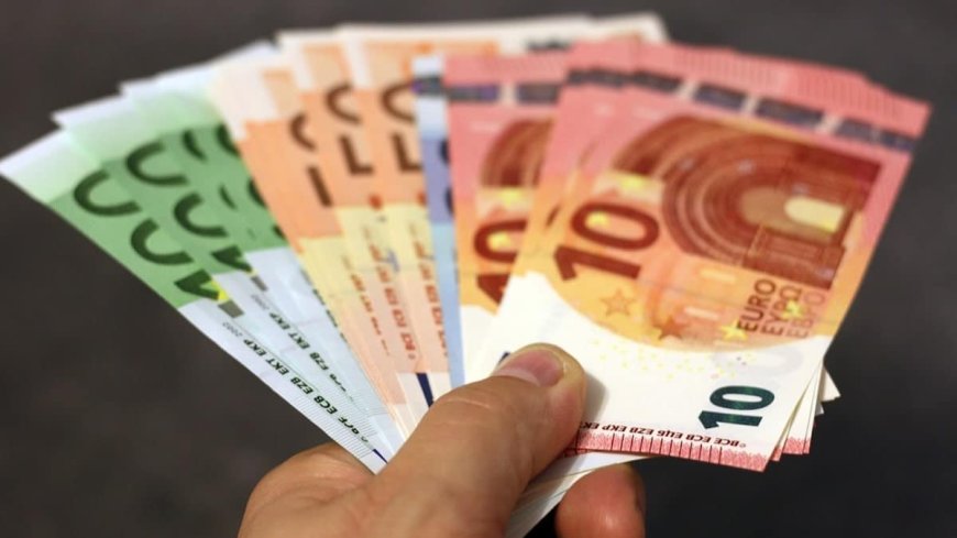 Marché noir : l’euro poursuit son envolée face au dinar algérien, établit un record