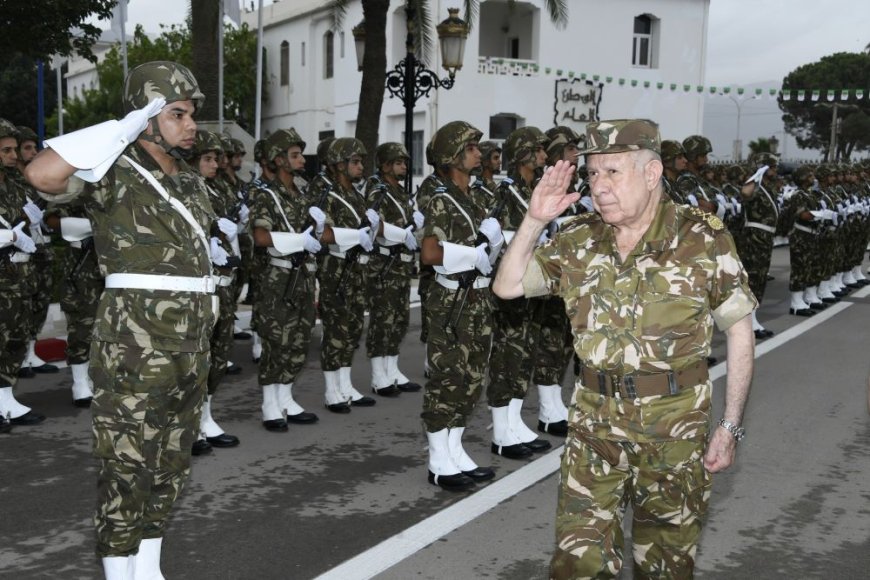 Le Général d’Armée Saïd Chanegriha en visite de travail à la 1e Région militaire à Blida