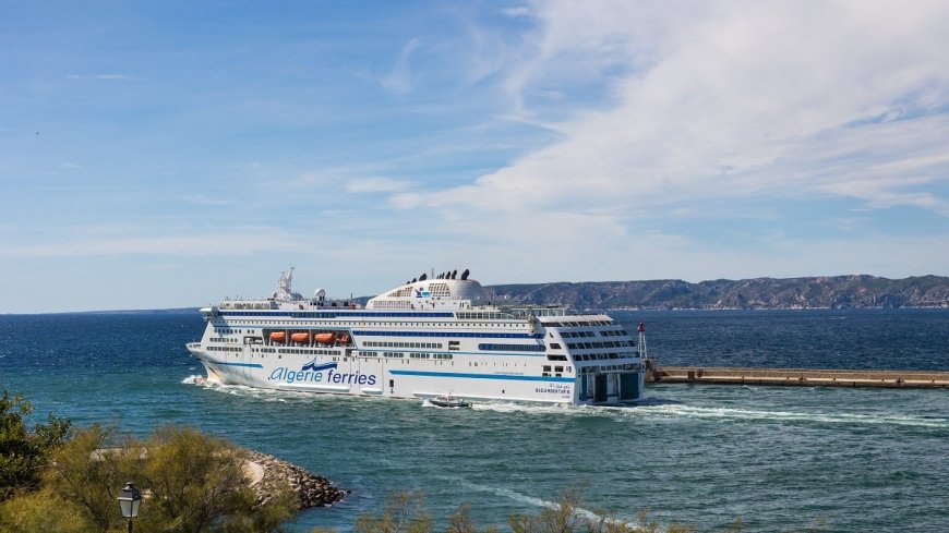 Passagers « abandonnés » à Marseille : Algérie Ferries réagit