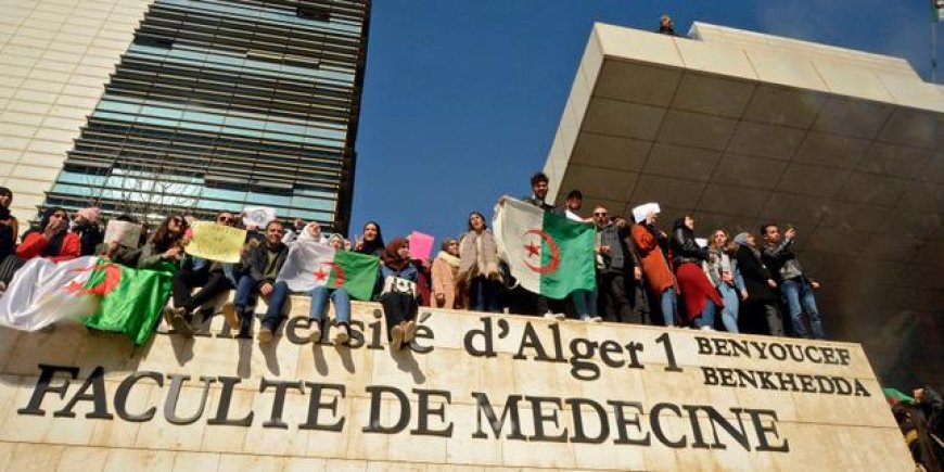 En Algérie, le ras-le-bol des étudiants en médecine