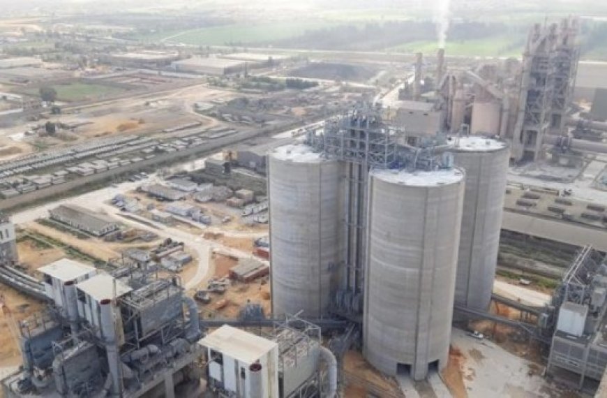 La cimenterie  de Chlef Exportation de 35 000 tonnes  de ciment