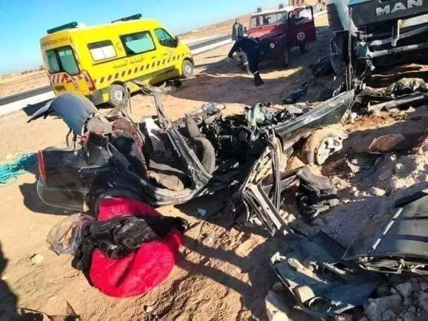 Ouargla : 11 décès à la suite d’une collision entre un bus et un camion 