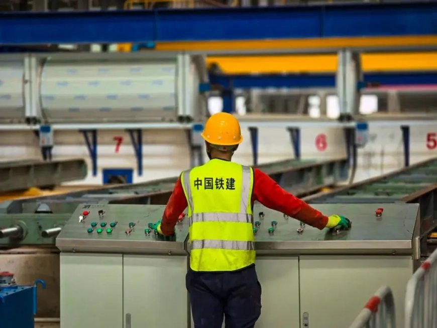 L’Algérie lance sa plus grande usine ferroviaire en collaboration avec le géant chinois CRCC