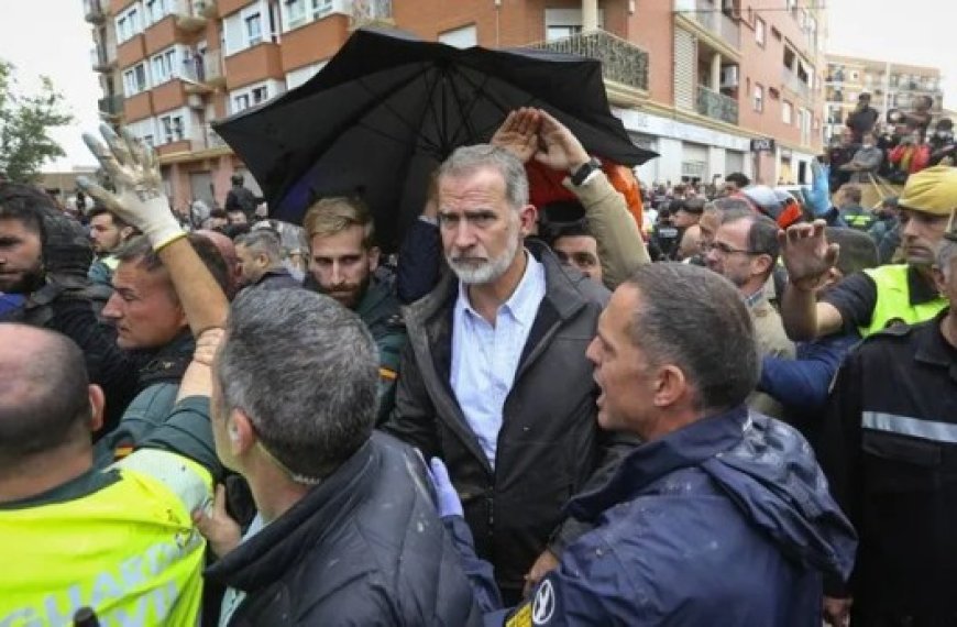 Inondations en Espagne : Le couple royal bientôt de nouveau auprès des sinistrés