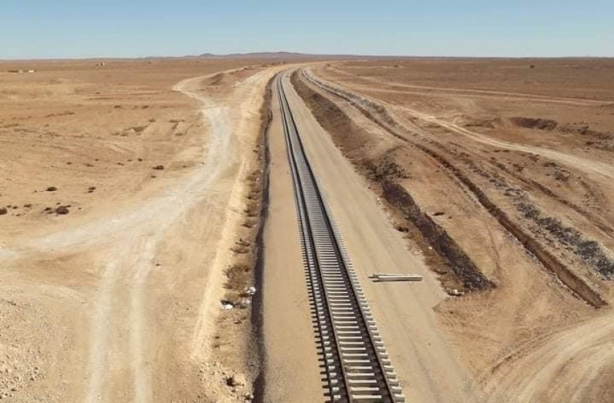 L’Anesrif présente le plan préliminaire pour la ligne ferroviaire El Meniaâ-Ghardaïa