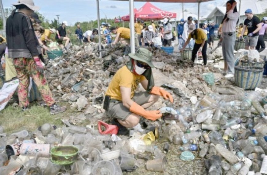 Thaïlande : Une start-up redonne vie à des déchets plastiques échoués