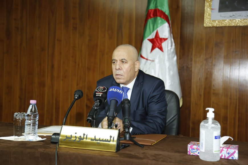 Youcef Cherfa prend ses fonctions de ministre de l’Agriculture, du Développement rural et de la Pêche