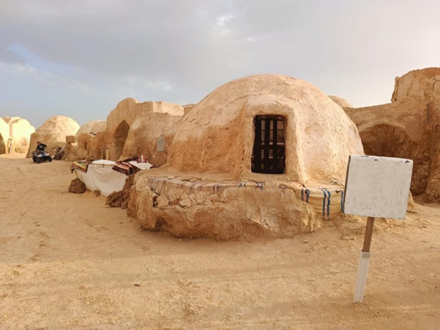 À la découverte des maisons troglodytes en Tunisie : un voyage au cœur des forteresses du désert