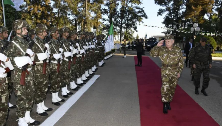 Saïd Chanegriha supervise l’installation du commandant de la troisième région militaire