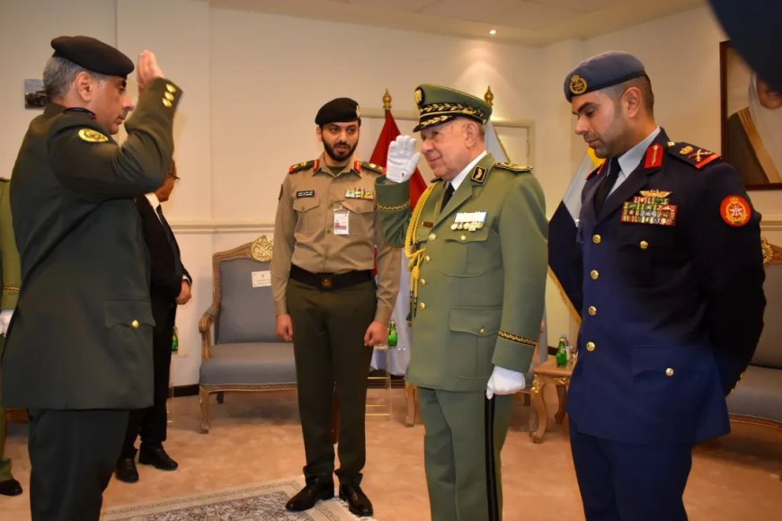 Le Général d’armée Chanegriha visite le Musée Ahmed Al-Djaber du pétrole et du gaz et la 15e Brigade blindée Moubarak au Koweït