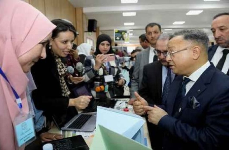 Université de Souk Ahras : Baddari inaugure l’espace de l’étudiant innovant