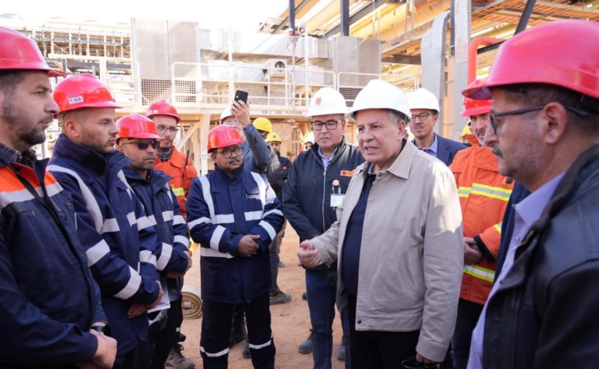 Sonatrach: Hachichi inspecte le complexe gazier « Alrar » suite à l’incident