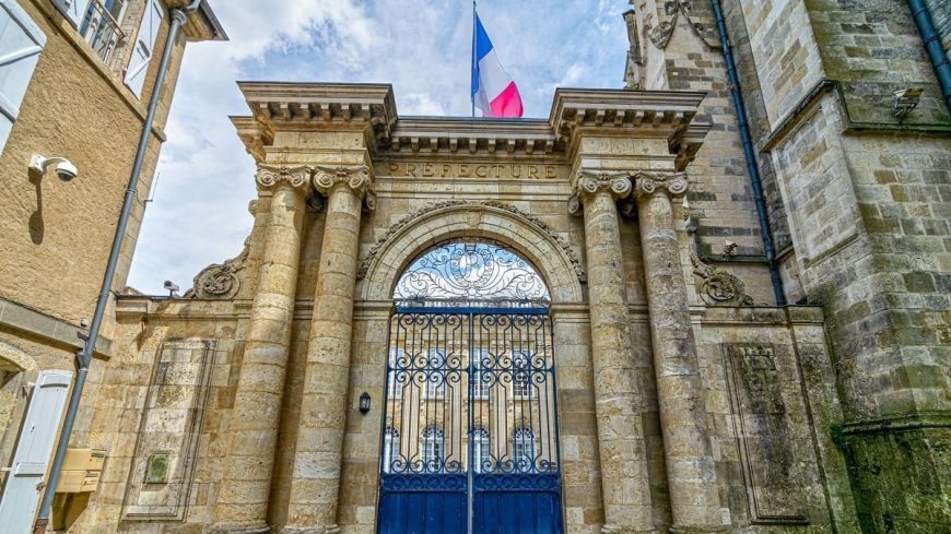 Titres de séjour : un avocat d’origine algérienne signale des blocages en préfecture