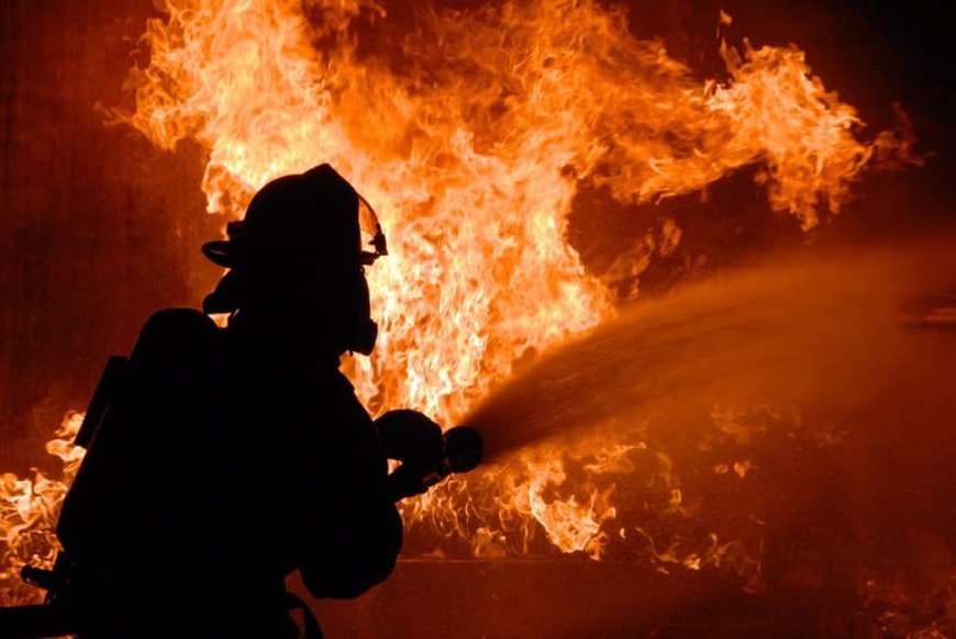 Mila : Un bâtiment prend feu à Tassadane Haddada : Un étage complétement sinistré