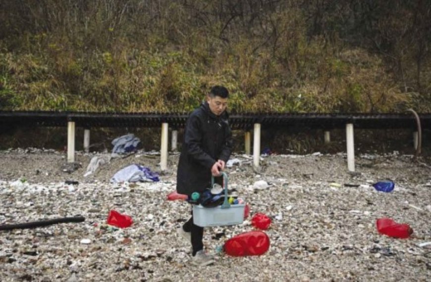 Sur une île chinoise : Des déchets plastiques recyclés en œuvres d’art