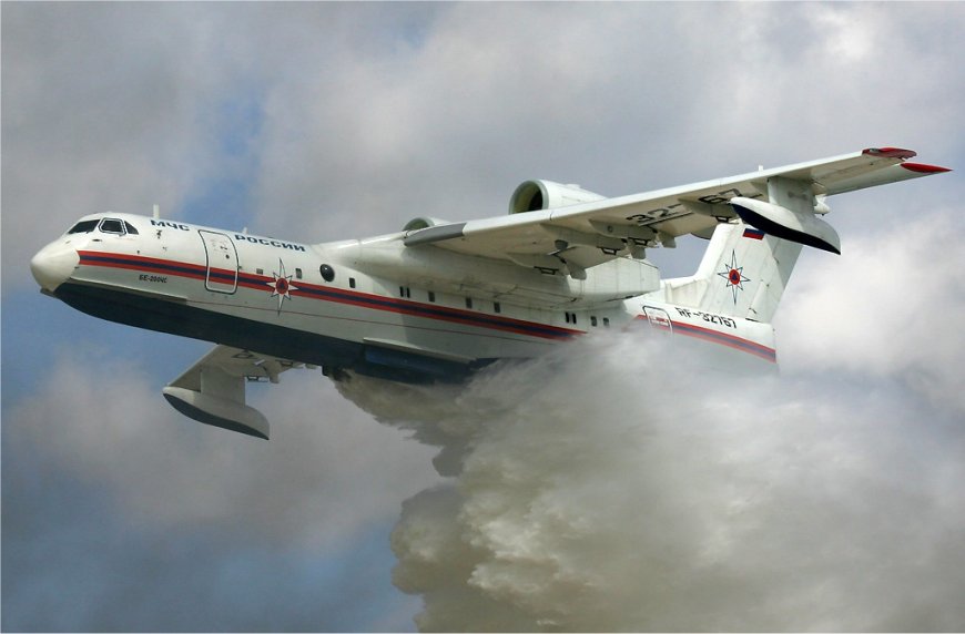 La Russie livre un Beriev Be-200 à l’Algérie