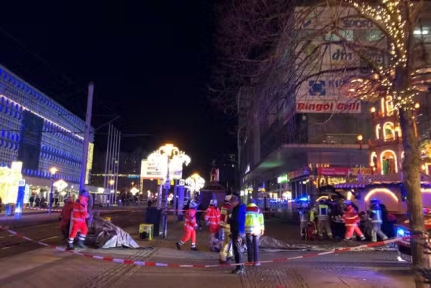 Une voiture percute une foule à Magdebourg: Deux morts et 68 blessés