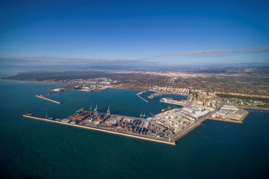 Après la crise, le port espagnol de Castellón cherche à relancer le commerce avec l’Algérie