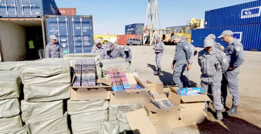 Port de Jijel : plus de 150.000 unités de produits pyrotechniques saisies